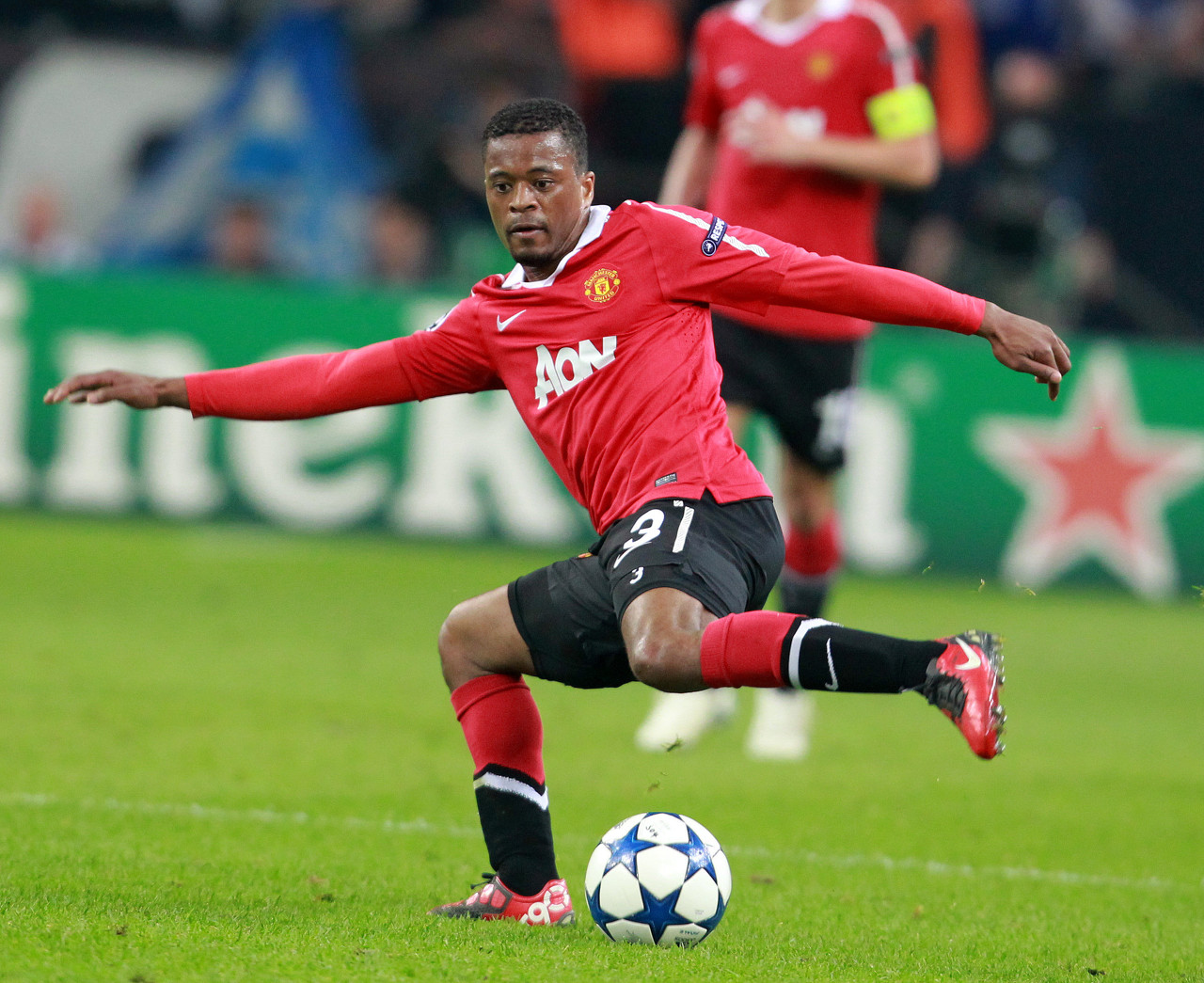 足球舞臺上 足球舞臺上